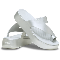 Getaway Metallic Platform Toe Loop